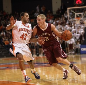 Seth Hinrichs '15 drives to the basket.