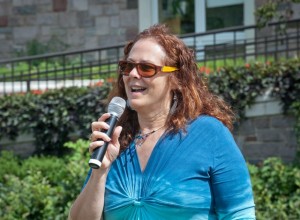 Professor Suzanne Westfall speaks at the kick-off event for the START initiative’s semester-long “Mathematics and Origami” project.