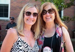Natalie Bartner '89 and Kaaren Anderson Sagastume '89
