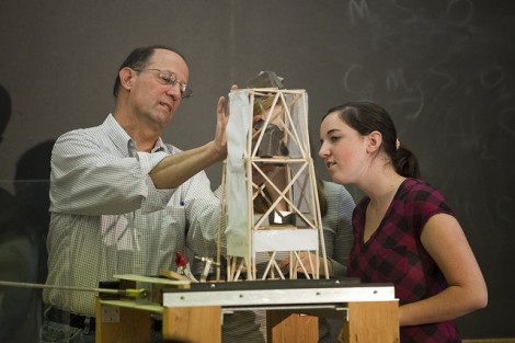 Professor Lawrence Malinconico teaches the Geologic Disasters course.