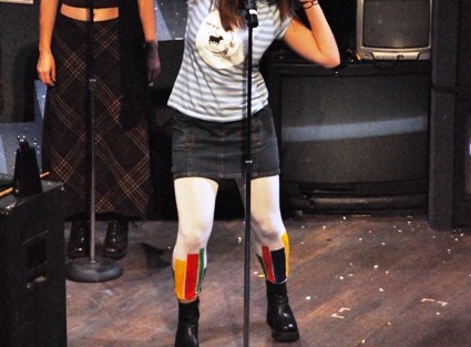 Dana Pardini '12 as Maureen