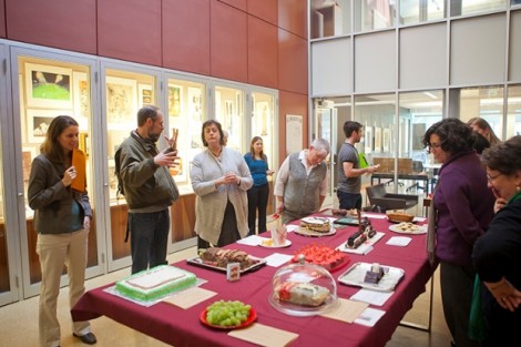 Visitors vote for the People's Choice award.