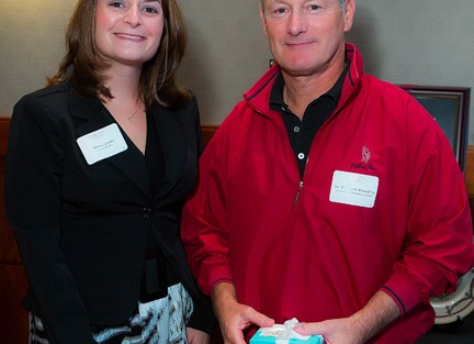 Dr. William H. Bohrod ’79 is presented with the Externship Commitment Award by Melissa Schultz, associate director of Career Services.