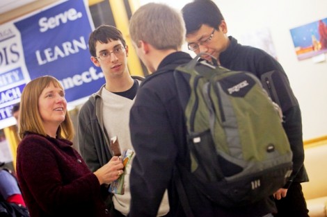 President-Elect Alison Byerly meets with students during the ice cream social.