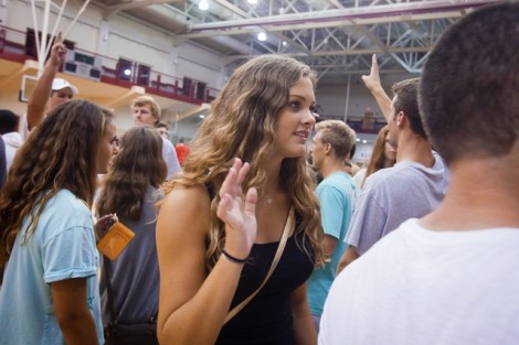 New students begin to head to their dorms after a long first day.