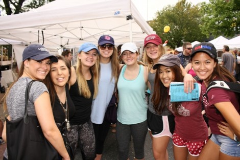 Enjoying the day at the farmers’ market  Photo by Clay Wegrzynowicz ’18