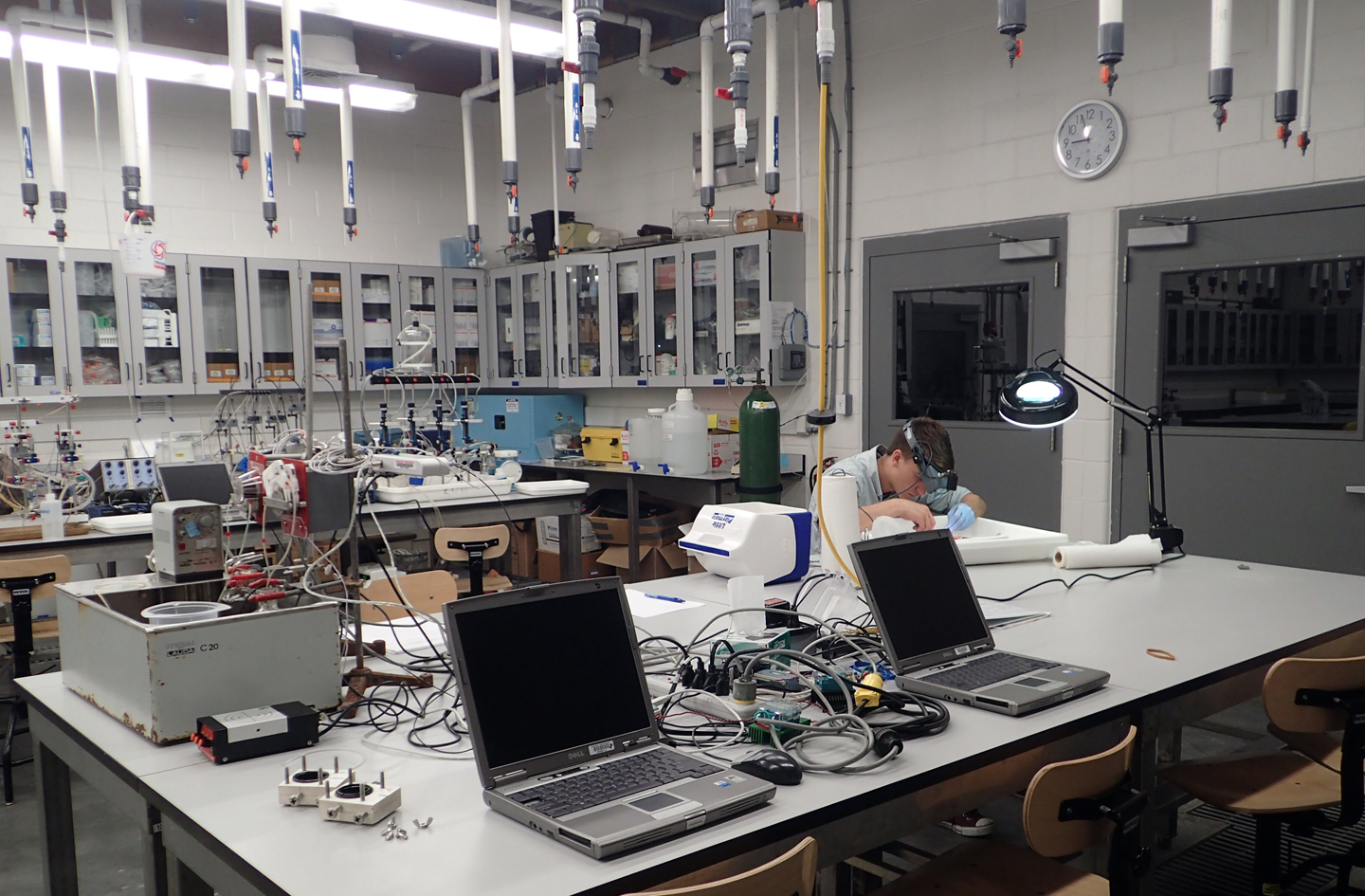 Jacob Strock ’17 works late into the night at the Virginia Institute of Marine Science.