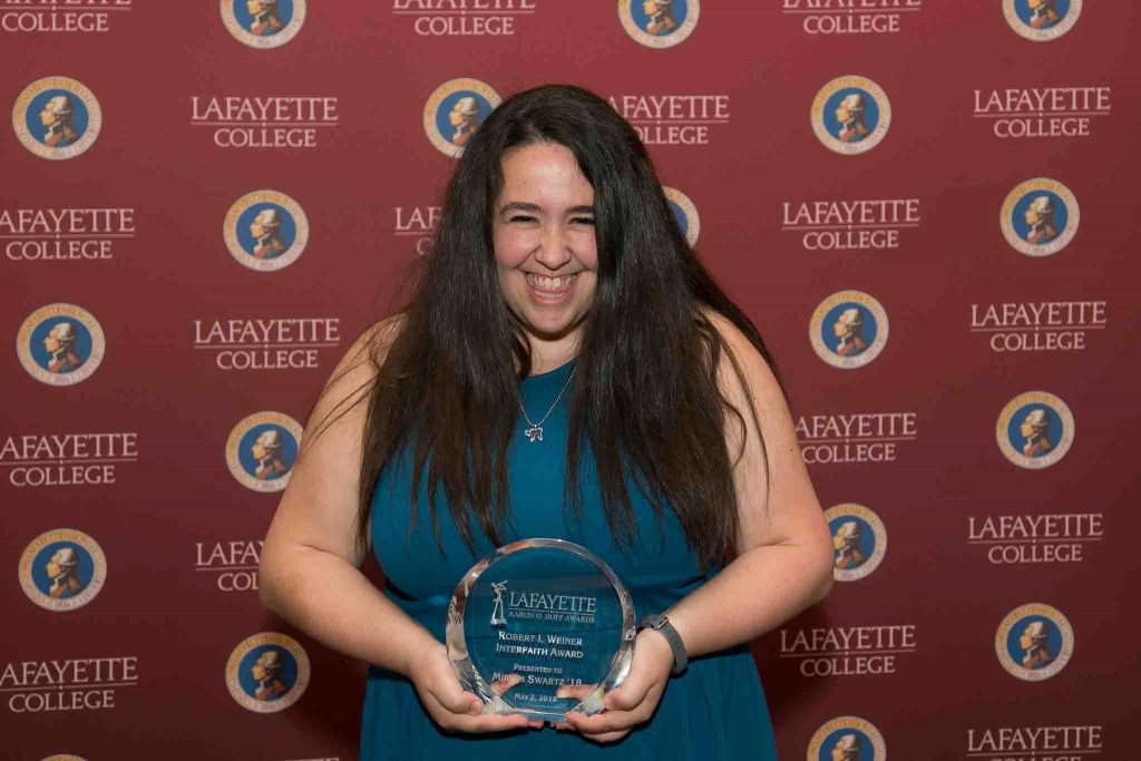 Miriam Swartz '18