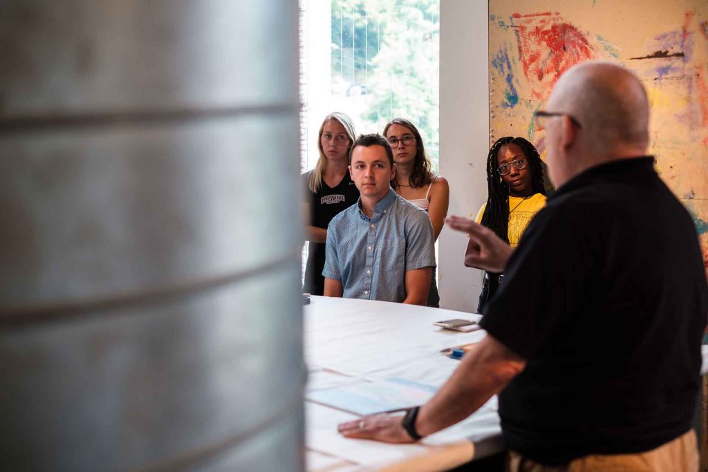 Professor Ed Kerns teaches his Beginning Painting in Williams Visual Arts Building