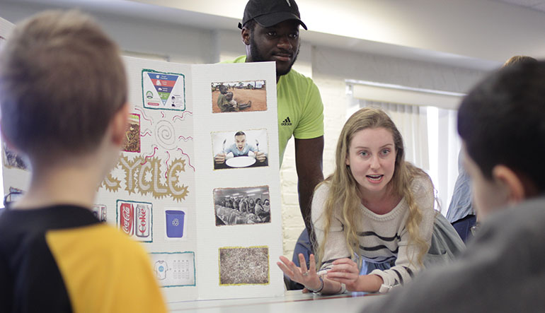 Paxinosa students visit campus