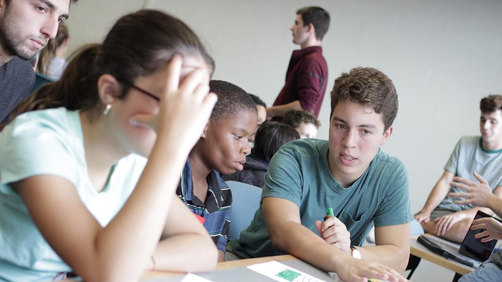 Lafayette sophomores teach Cheston Elementary School children about our water supply and actions we all can do to keep water clean.