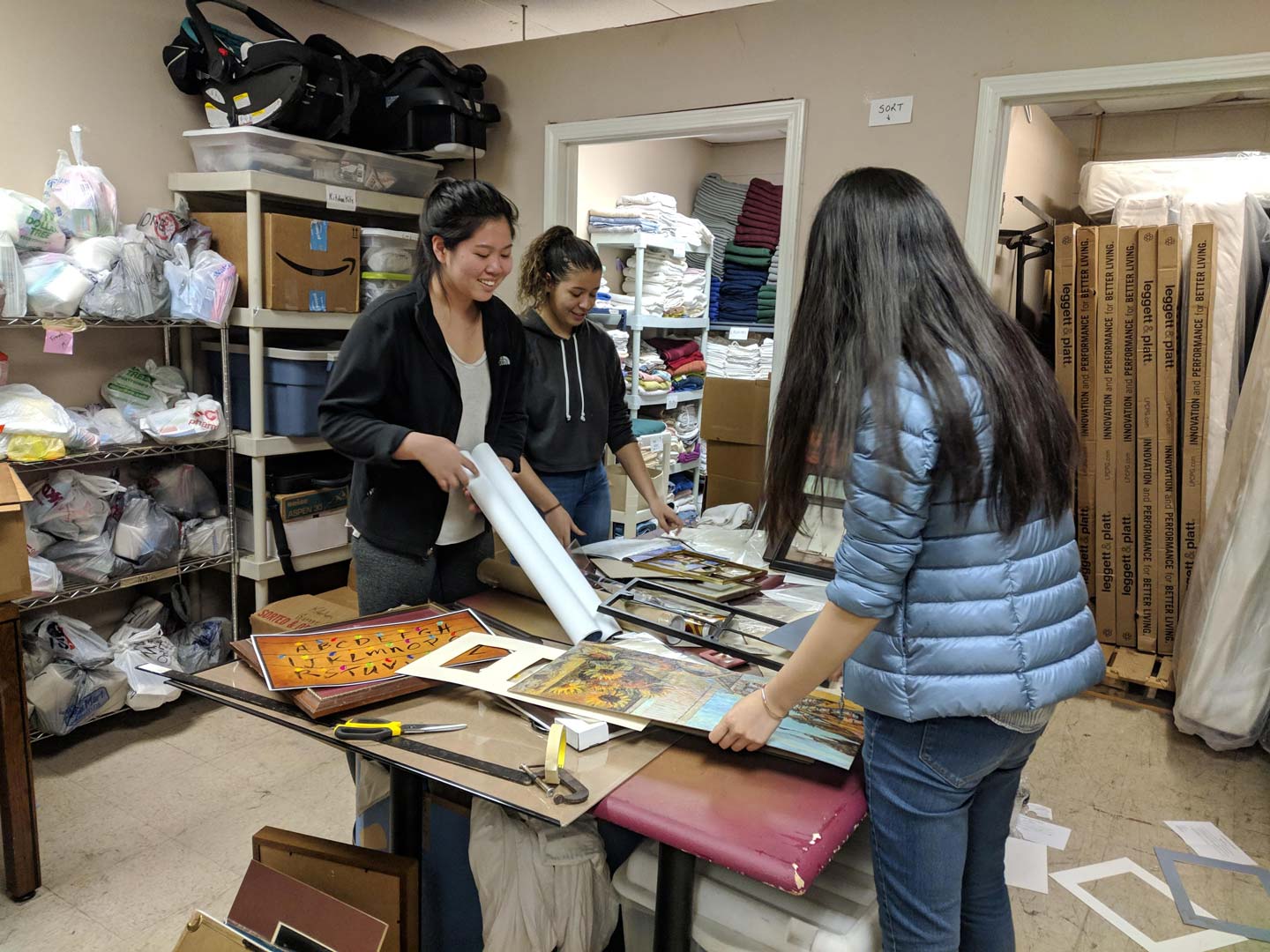 Students volunteer at Si, Se Puede in New Orleans