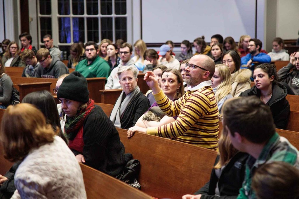 Prof. Brett Hendrickson asks a question.