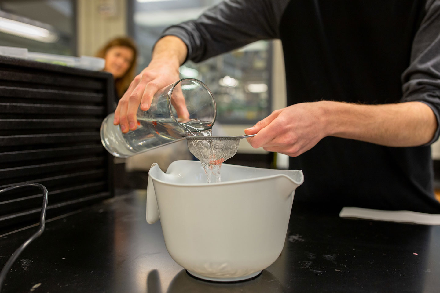 Professor Polly Piergiovanni and David Goundie creating food spheres in the lab