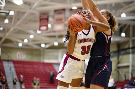 womens basketball versus farleigh dickinson university