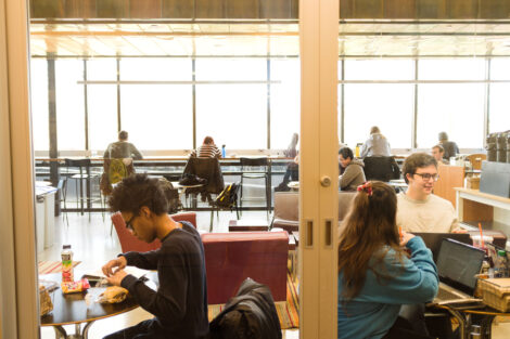 students eat lunch in skillman cafe