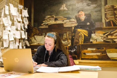 student studying in pardee