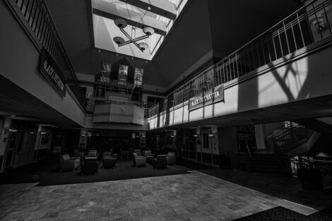 Farinon College Center