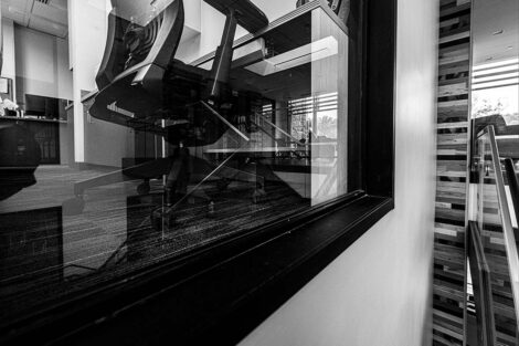 A computer chair in Oechsle Center for Global Education