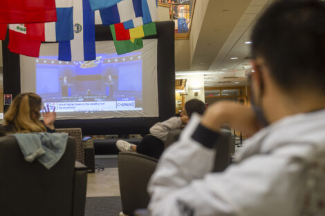 students watch the 2020 presidential debate in Farinon