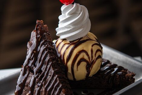 Trolley Stop's brownie sundae