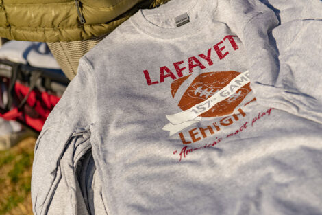 Rivalry long-sleeved shirts.