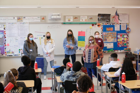 Zoe Boekelheide's FYS class covers gravity & center of mass with Cheston Elementary students as part of Connected Classrooms, Dec. 2021